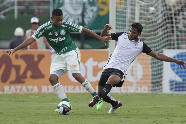 Corinthians não conseguiu defender tabu no Pacaembu e voltou a perder no estádio após mais de vinte anos