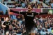 Depois de dois meses, Alexandre Pato faz sua estreia e marca gol com camisa do Chelsea
