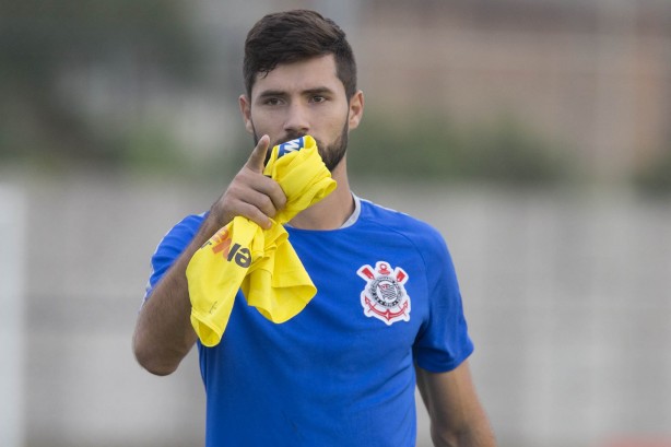 'Bola pra frente' - Com Felipe, Timão começa preparação para o Campeonato Brasileiro já nesta sexta-feira. Vai, Corinthians!