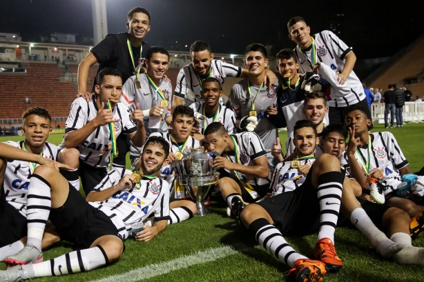 Corinthians conquistou o ttulo indito da Copa do Brasil Sub-17