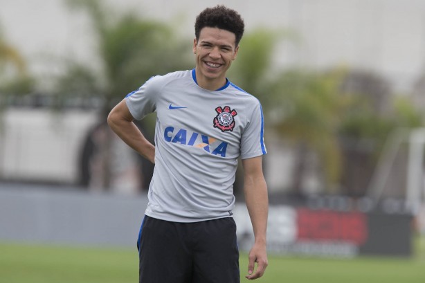 Marquinhos Gabriel pode surgir como novidade no time titular do Corinthians