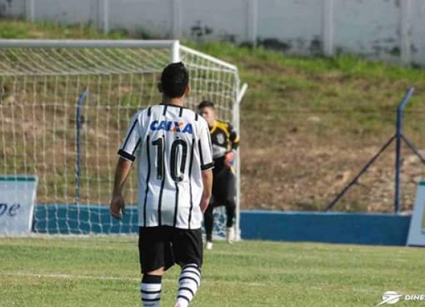 Alyson Motta segue sem atuar pelo Corinthians
