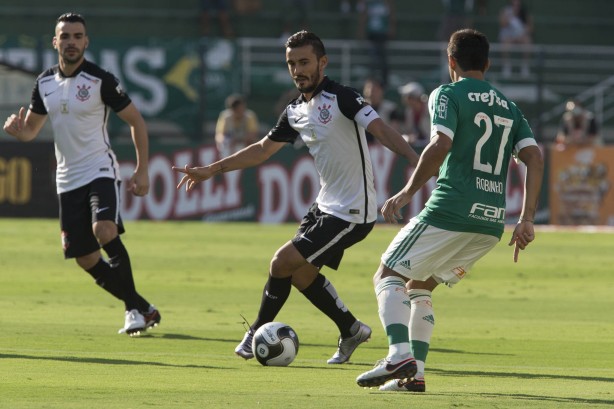 Com gol mal anulado do Corinthians, o Palmeiras venceu o Timo pela primeira vez no Allianz Parque
