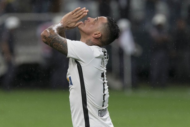 Corinthians  o novo lder do Brasileiro