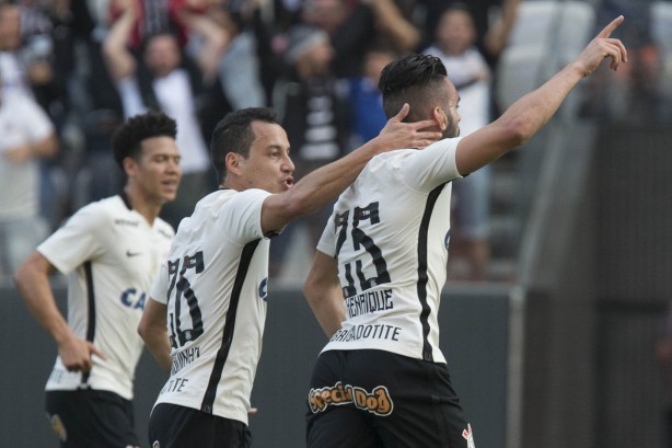 Corinthians termina dcima primeira rodada no G4 do Campeonato Brasileiro