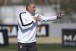 Perto da Sele��o, Tite comanda treino do Corinthians com 'bate-papo' e indefini��es