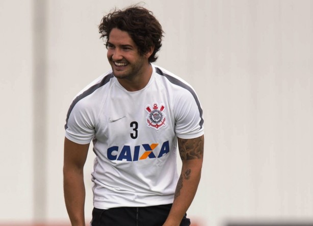 Pato no ficar no Corinthians