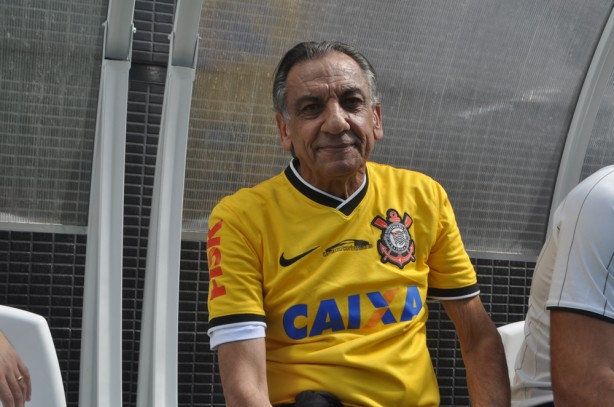 Dr. Osmar de Oliveira marcou presena no evento-teste na Arena Corinthians em 2014