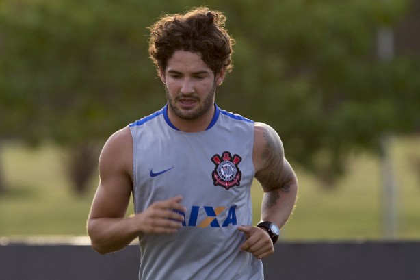 Pato vem surpreendendo Corinthians em sua primeira semana de trabalhos