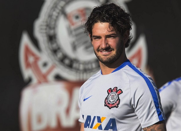 Pato pode no reestrear no Corinthians