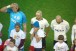 Jogadores do Tim�o entram em campo carecas diante do Vit�ria; entenda
