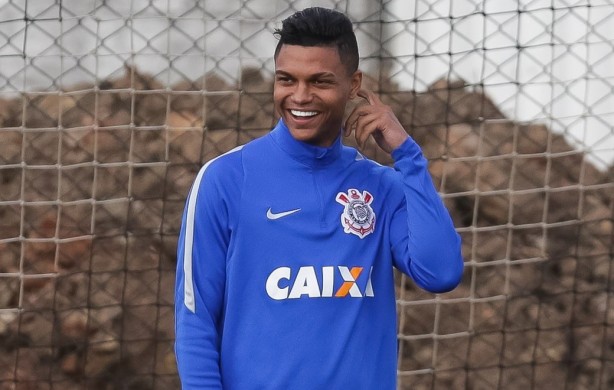 Bruno Paulo espera engatar no Corinthians em 2017