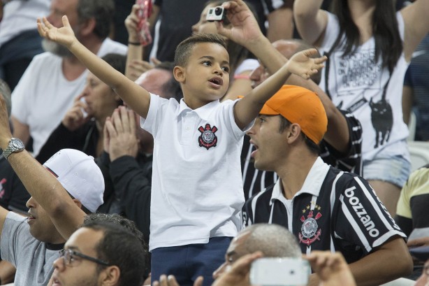 Corinthians no perde na frente de sua torcida desde 26 de agosto de 2015