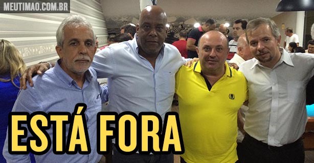 Após novo escândalo, diretor da base do Corinthians deixa 