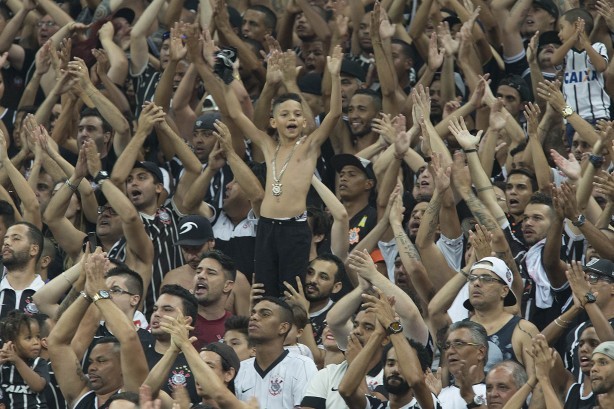 Corinthians incentivou a Fiel para quebrar o recorde de pblico no estdio