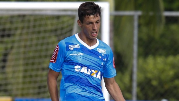 Marciel  a novidade no Cruzeiro que vem a So Paulo encarar o Corinthians