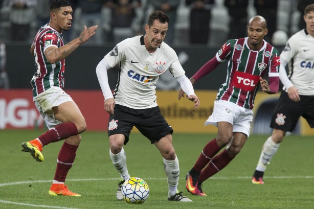 Corinthians e Fluminense se enfrentam neste domingo, em Itaquera