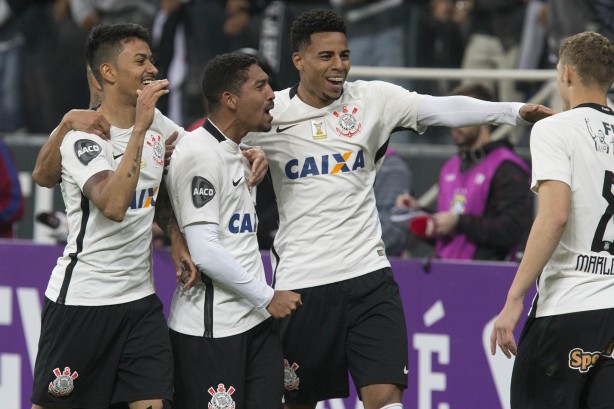 Corinthians voltou com tudo no segundo tempo e goleou o Sport na Arena