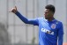Gustavo ir� treinar em dois per�odos no Corinthians