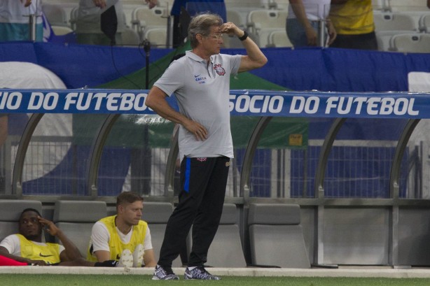Corinthians de Oswaldo de Oliveira s tem chance de se classificar  Libertadores via Brasileiro