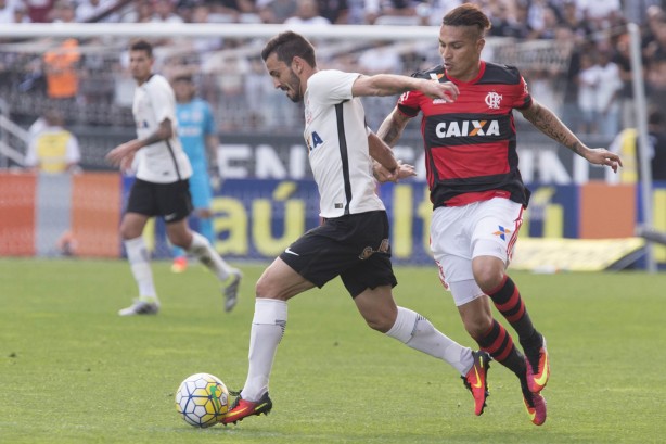 Corinthians e Flamengo se enfrentam neste domingo, pelo Brasileirão
