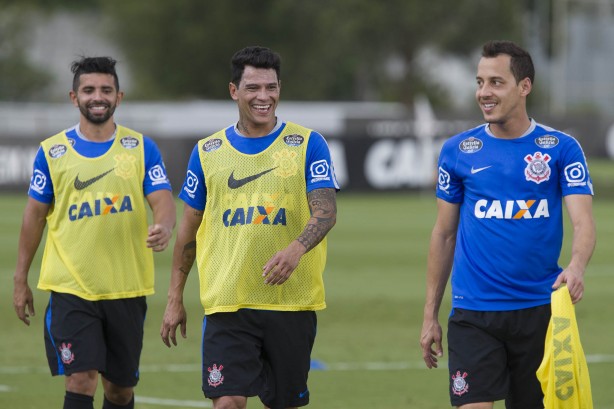 Fora da partida contra o Internacional, Guilherme, Giovanni e Rodriguinho podem enfrentar Atltico-PR