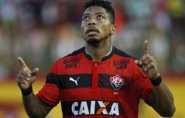 Marinho vem sendo pedido por torcedores do Corinthians para 2017