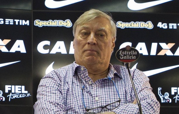 Adauto disse que o Corinthians tem interesse na volta das torcidas visitantes em clssicos