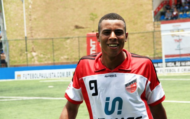 Gustavo, hoje jogador do Corinthians, foi artilheiro da Copinha-2014 pelo Taboo da Serra