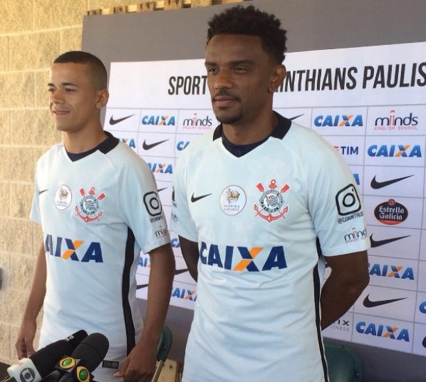 Paulo Roberto e Luidy foram apresentados pelo Corinthians nesta segunda-feira