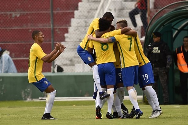 Brasil contou com dois corinthianos em campo contra a Venezuela, neste domingo