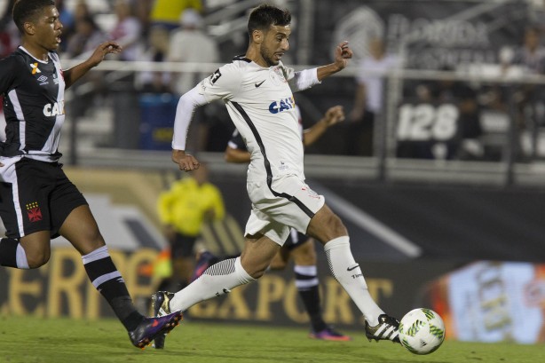 Camacho marcou primeiro gol do Corinthians no ano, contra o Vasco, pela Florida Cup