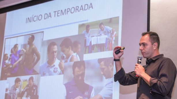 Antnio Carlos Fedato, fisiologista do Corinthians, foi destaque em evento da CBF