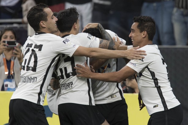 Corinthians  lder geral do Campeonato Paulista, com 18 pontos