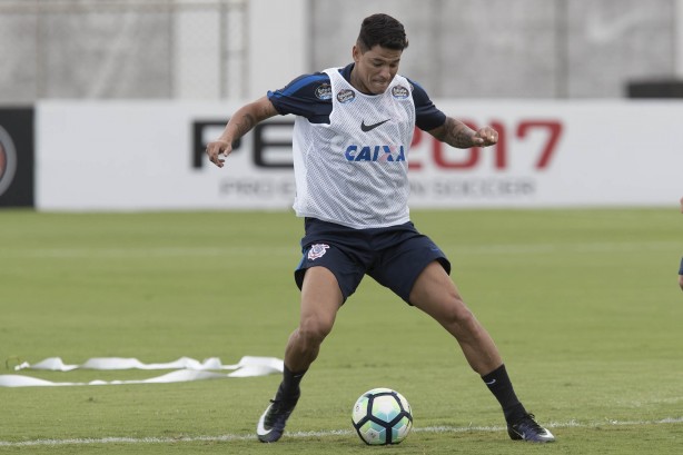 Corinthians precisa pagar R$ 1 milho ao Atltico-MG