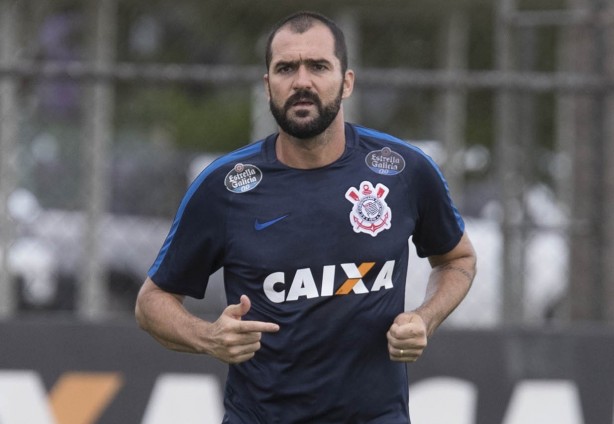 Danilo est prestes a retornar aos gramados pelo Corinthians