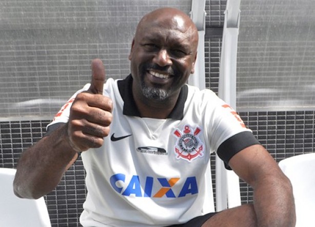 Ex-zagueiro, Clio Silva assume a equipe Sub-13 do Corinthians
