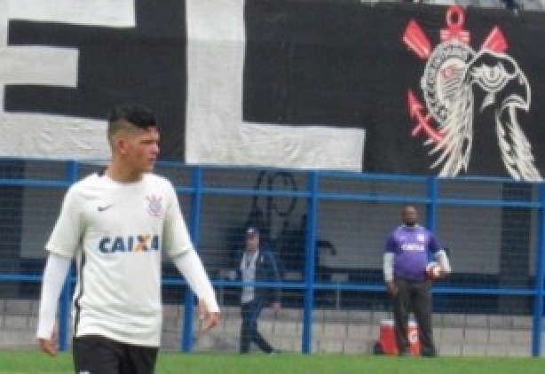 Alyson se tornou referncia no ataque do Sub-17 do Corinthians