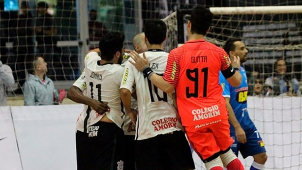 Corinthians/Unip empatou por 1 a 1 contra o Jaragu, nesta sexta-feira