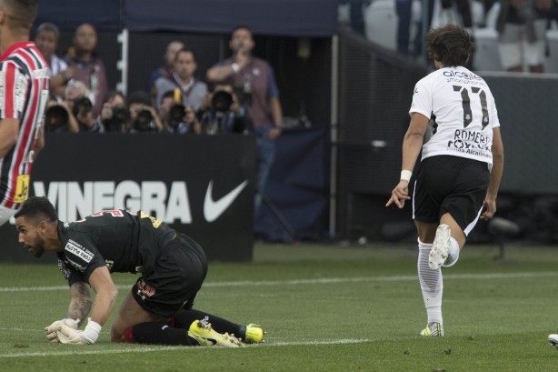 Romero marcou o primeiro gol do Majestoso