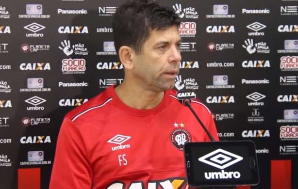 Fabiano Soares estreia pelo Atltico Paranaense frente o Corinthians