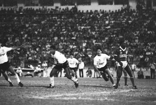 Em sua estreia pela equipe profissional do Corinthians, Viola marcou o gol do ttulo de 1988