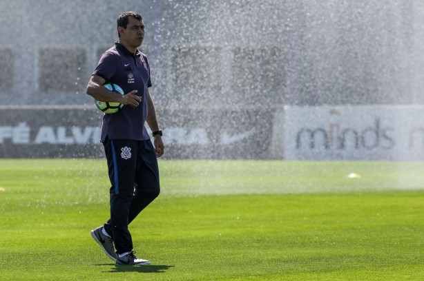 T�cnico F�bio Carille segue fazendo �tima temporada junto ao Tim�o