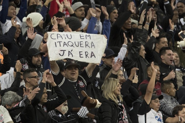 Arena Corinthians recebeu 42.075 pagantes nesta tarde de sbado