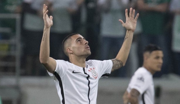 Gabriel foi titular na derrota de 1 a 0 do Corinthians diante do Vitria, deste sbado