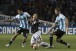 Sem criar chance de gol, Corinthians cai na pilha do Racing e � eliminado da Sul-Americana