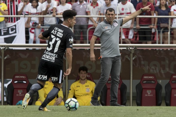 Corinthians arrancou um empate de 1 a 1 diante do São Paulo, no Morumbi