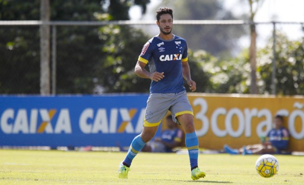 Defensor garantiu foco do Cruzeiro para receber o Corinthians