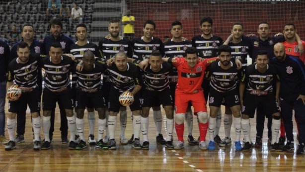 Corinthians/Unip entra em quadra pelas quartas de final da Liga Nacional de Futsal