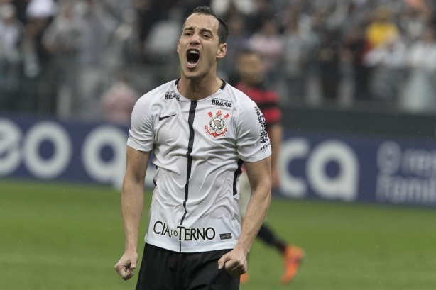 Corinthians vai a campo nesta segunda-feira, diante do Botafogo